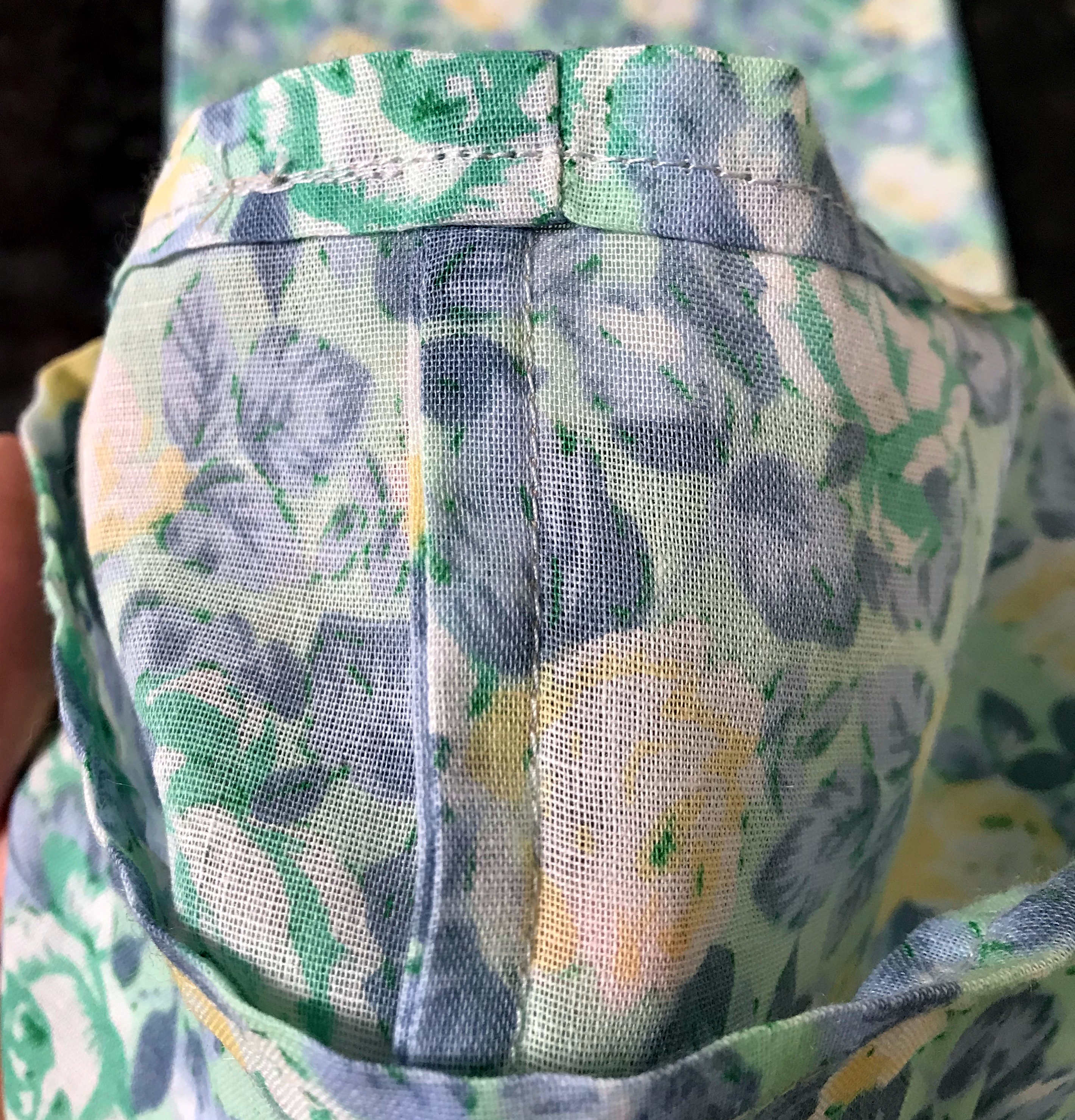 French seam inside a clothe produce bag for plastic free and zero waste shopping