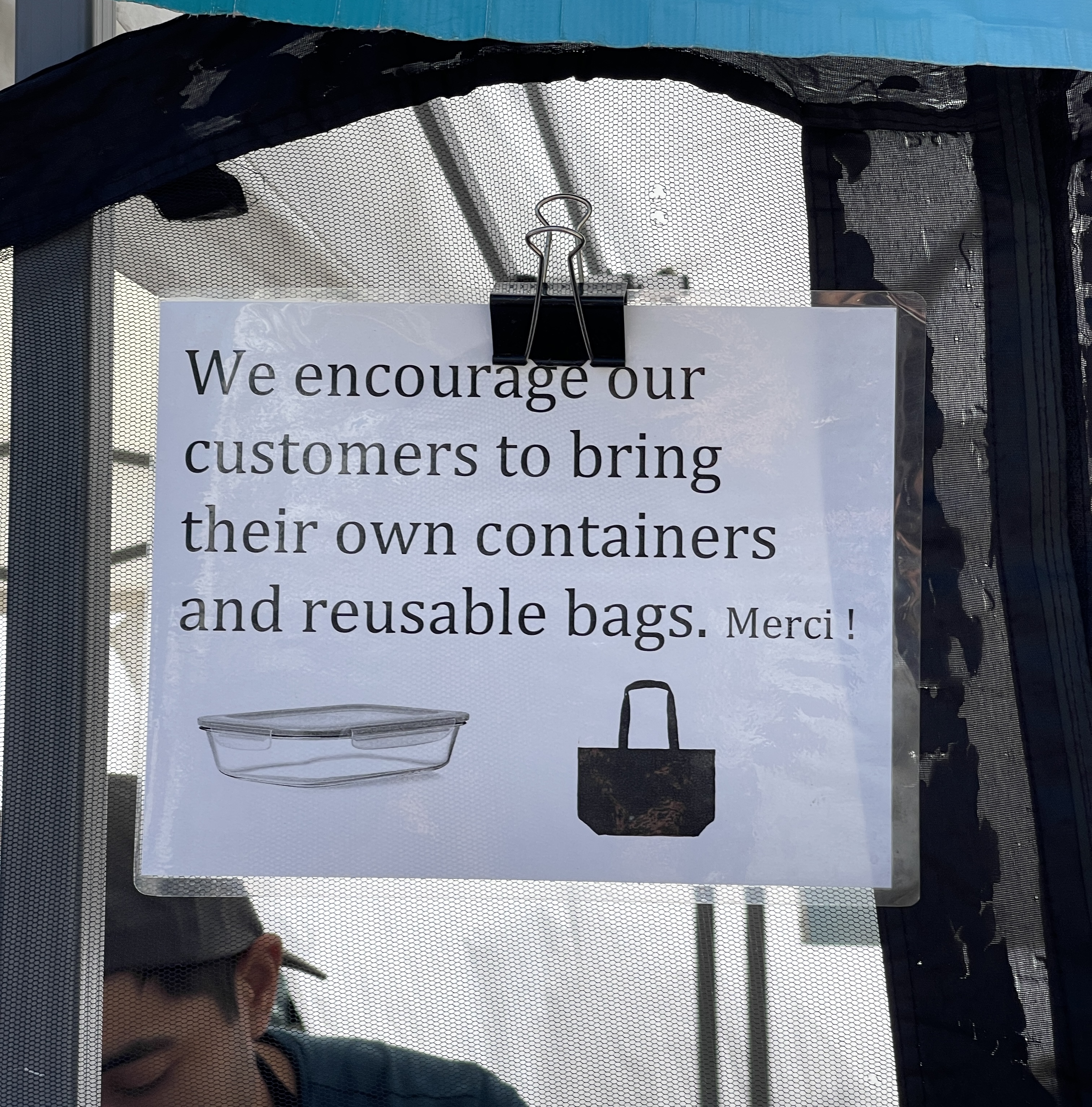 A sign asking customers to BYO containers for their bakery purchases
