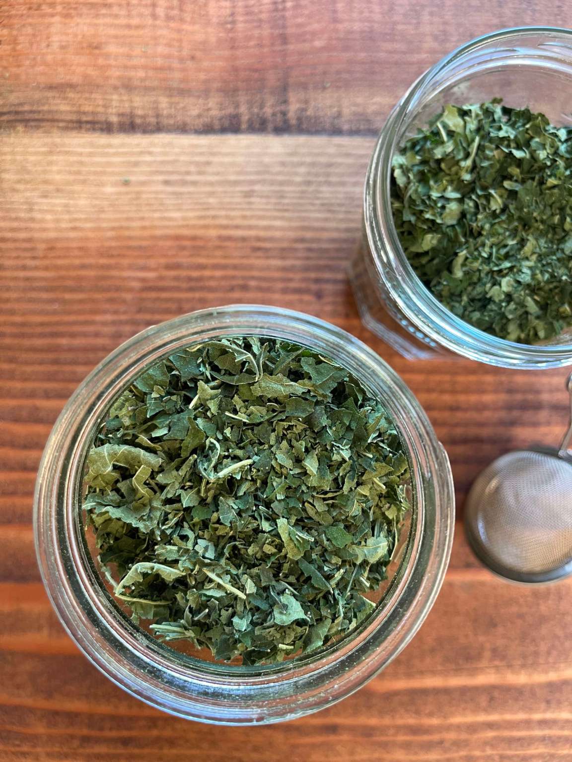 How to make fig leaf tea with foraged fig leaves zero waste chef