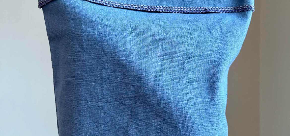 A homemade flat bottom lunch bag is packed for lunch